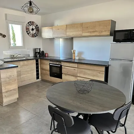 בית נופש Guedins'house *